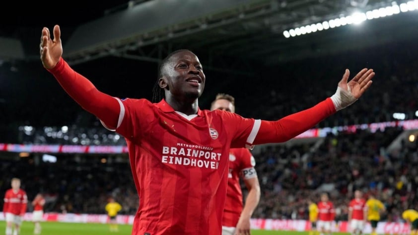 Tin chuyển nhượng tối 23/5: Kompany đạt thỏa thuận tới Bayern Munich, Slot chào đón tân binh đầu tiên?