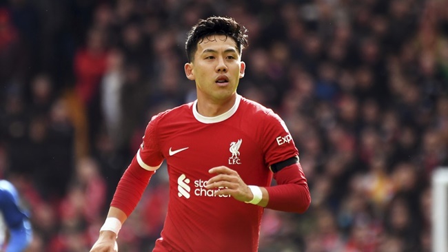 Chuyên gia bóng đá Pháp: Marseille từ bỏ thương vụ Wataru Endo của Liverpool