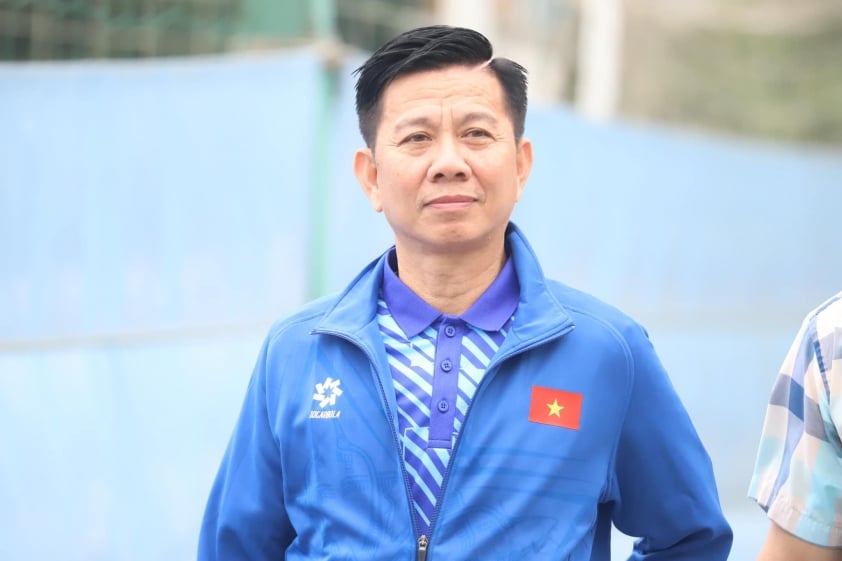 HLV Hoàng Anh Tuấn hứa hẹn 