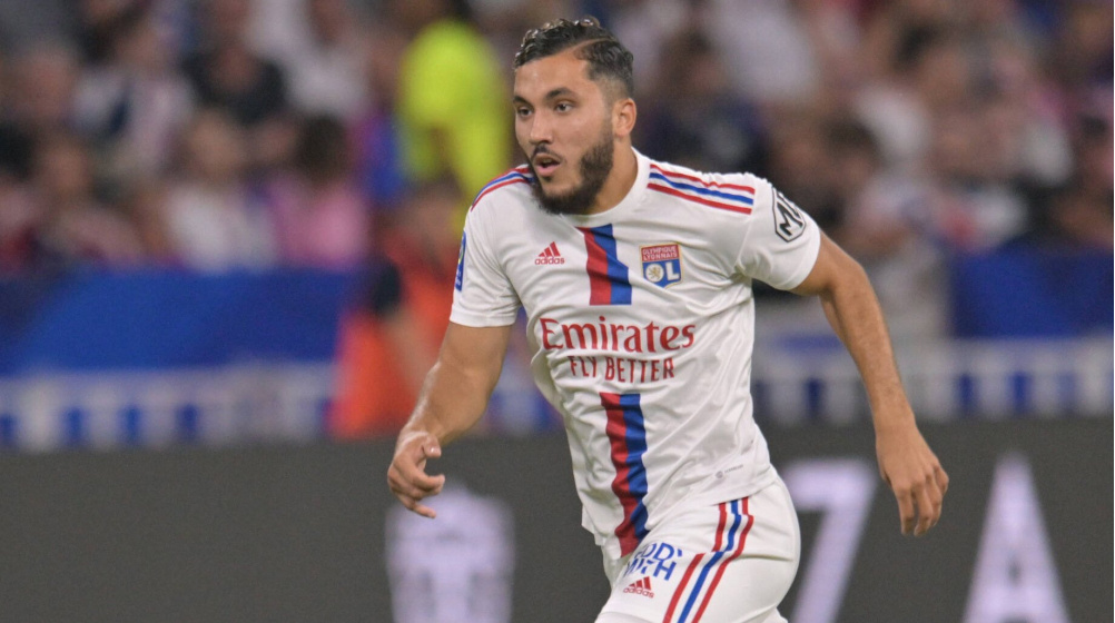 PSG bị chỉ trích vì tiếp cận tiền đạo Rayan Cherki của Lyon