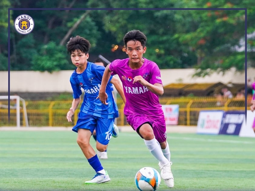 Trận Chung Kết Giải Bóng Đá Thiếu Niên U13 Đầy Đáng Chờ Đợi Giữa SLNA và Hà Nội