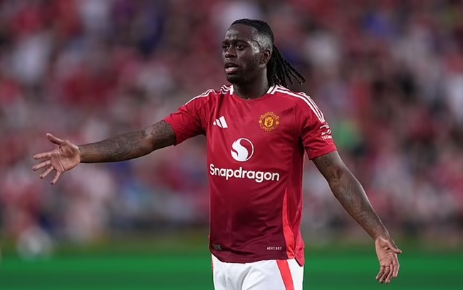 Aaron Wan-Bissaka vẫn là mục tiêu số một của West Ham bất chấp tin đồn