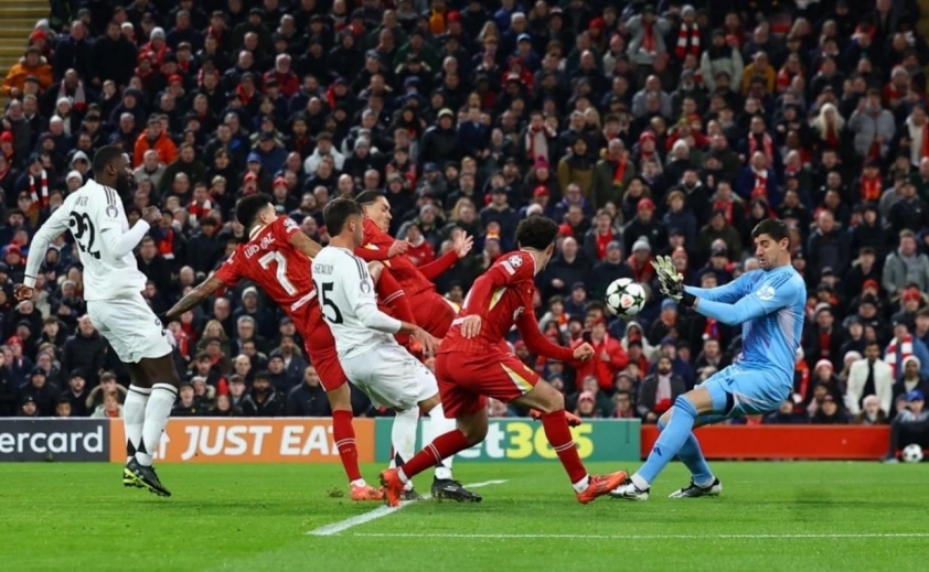 Real Madrid đối mặt nguy cơ phải đá vòng playoff để hy vọng tại Champions League