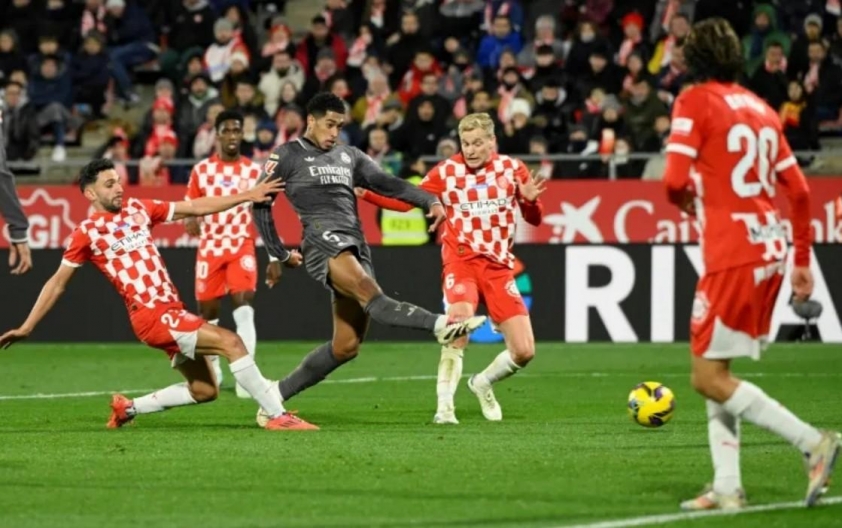 Real Madrid áp đảo Girona, rút ngắn khoảng cách với Barcelona