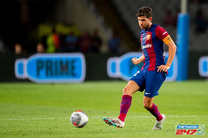 Barcelona tiếp tục trảm công thần Sergi Roberto giữa lúc lo ngại thiếu kinh nghiệm