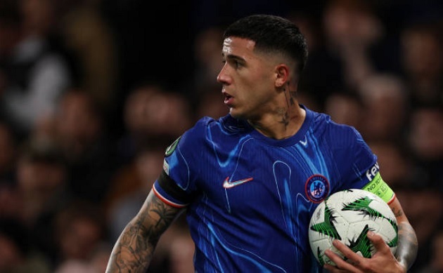 HLV Enzo Maresca Giải Thích Lý Do Hạn Chế Sử Dụng Enzo Fernandez