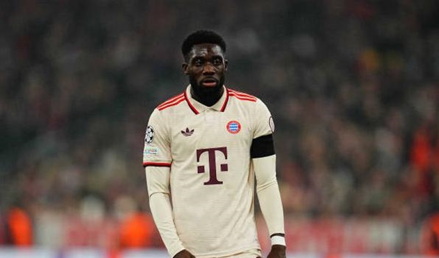 Đề nghị cuối cùng của Bayern cho Alphonso Davies đặt ra ngã ba đường