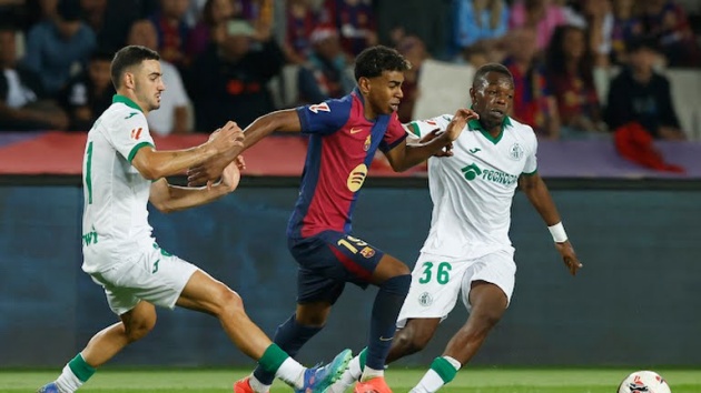 Barcelona Nhờ Lewandowski Giành 3 Điểm Vất Vả Trước Getafe