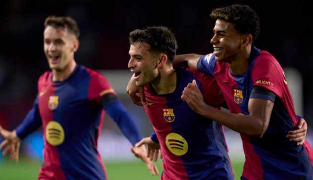 Barca áp đảo Sevilla, Pedri tỏa sáng rực rỡ