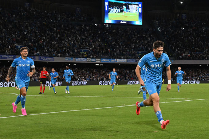 Kvaratskhelia và Napoli Hợp đồng gia hạn là chìa khóa cho cuộc đua vô địch