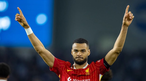 Cody Gakpo hồi sinh dưới sự dẫn dắt của Arne Slot, trở lại vị trí quen thuộc trên cánh trái