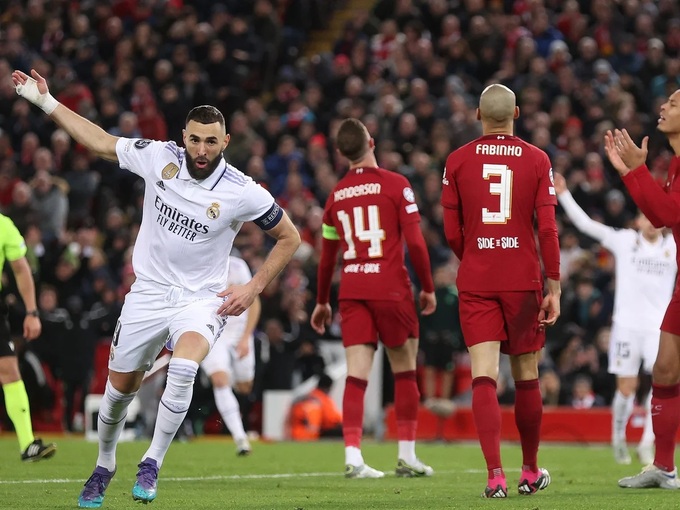 Liverpool không hối hận vì đã từ chối Jude Bellingham, thay vào đó xây dựng thành công tuyến giữa hùng mạnh
