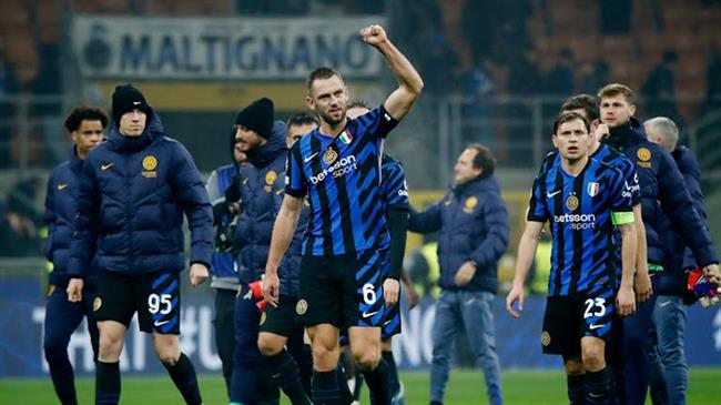 Fiorentina Đối Đầu Với Inter Milan Thử Thách Nhà ĐKVĐ