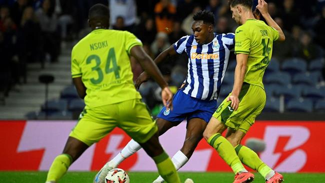 Hoffenheim vs Lyon Trận Chiến Cân Bằng Trên Đất Đức