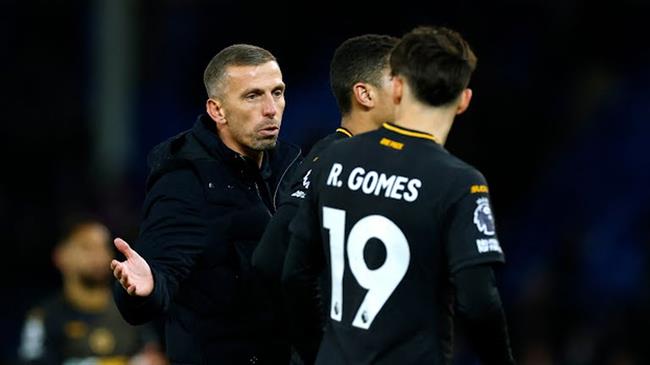 Trận Chiến Căng Thẳng West Ham Đương Đầu Với Wolves Trong Trận Đấu Vòng 15 Ngoại Hạng Anh