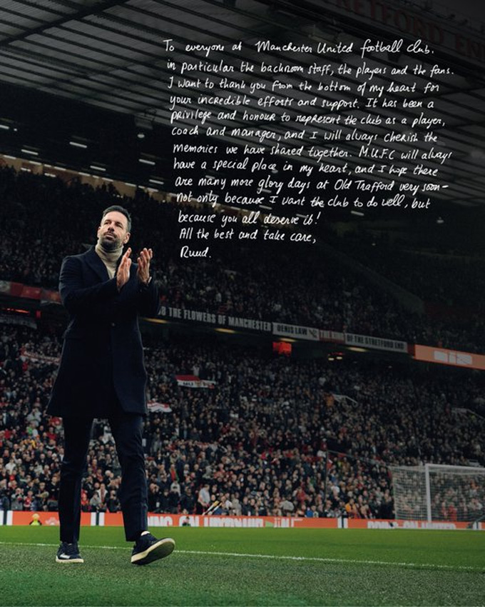 Van Nistelrooy chia tay Manchester United sau khi bị Amorim sa thải