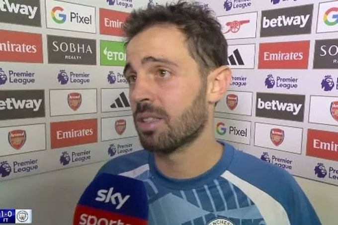 Man City sụp đổ ngoạn mục, để thua MU ngay trên sân nhà