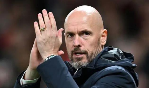 Màn trình diễn xuất sắc của Manuel Ugarte Sự hiện diện nổi bật trong hàng tiền vệ Quỷ đỏ