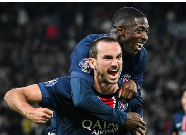 Bayern Sẵn Sàng Thử Thách PSG, Hứa Hẹn Một Cuộc Chiến Nảy Lửa