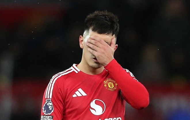 Manchester United có thể gây sốc khi bán Lisandro Martinez vào tháng Giêng