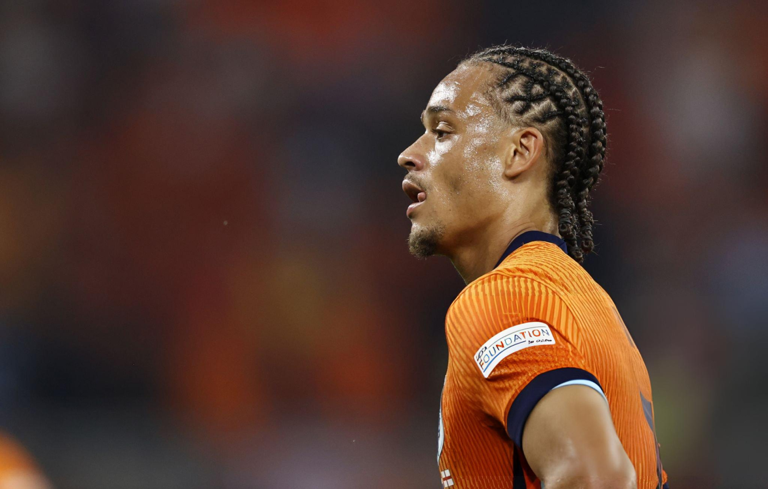 Xavi Simons: Đóa hoa tuy-líp nở sớm, héo úa bởi cơn gió dữ
