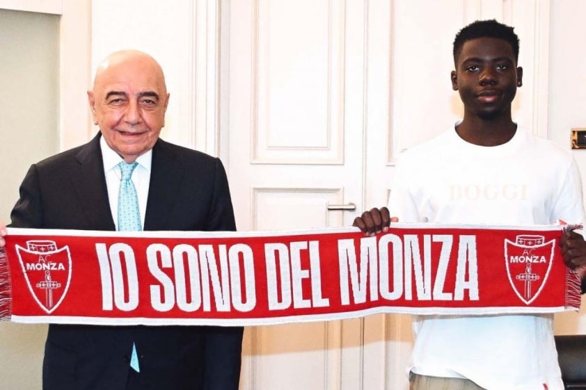Omari Forson rời Man United để gia nhập Monza, từ chối hợp đồng mới