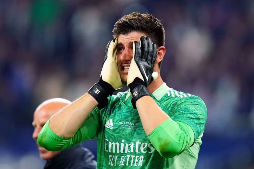 Thủ môn Real Madrid Thibaut Courtois bị loại khỏi đội hình Euro 2024 của Bỉ