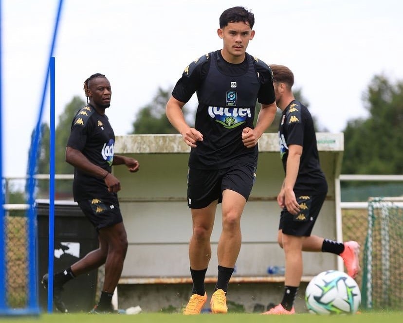 Tài năng trẻ Việt kiều Aymeric Faurand-Tournaire tỏa sáng rực rỡ tại Ligue 2