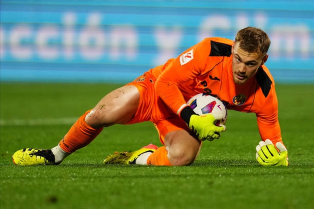 Chelsea tiếp cận thủ môn Filip Jorgensen từ Villarreal