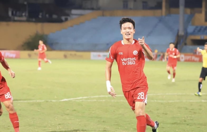 Hoàng Đức và mùa giải cuối cùng đầy sóng gió tại Thể Công - Viettel