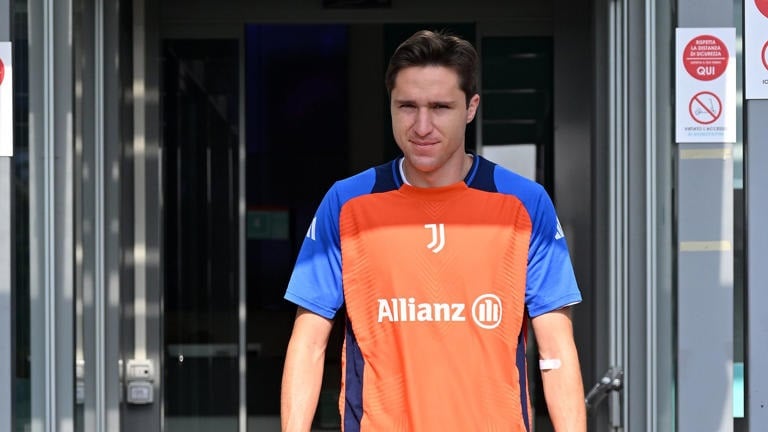 Tương lai mịt mù của Federico Chiesa khi Juventus