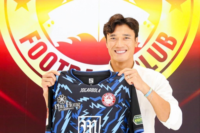 Bùi Tiến Dũng Tái Xuất CLB TPHCM: 