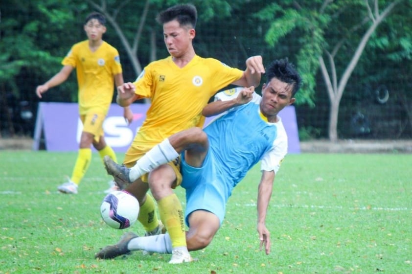 Hà Tĩnh tạo bất ngờ, đánh bại Thể Công Viettel với pha phản công cuối cùng