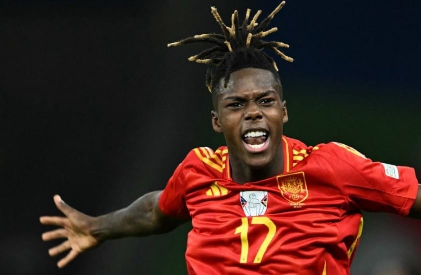 Nico Williams trước ngã ba đường: Gắn bó với Athletic Bilbao hay gia nhập Barcelona?