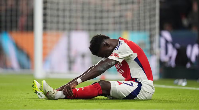 Arsenal chịu tổn thất kép về chấn thương trong trận hòa với Chelsea