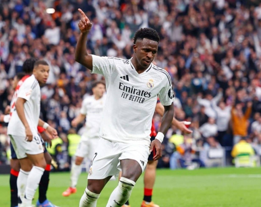 Troy Deeney gây chấn động khi tuyên bố Mohamed Salah không đạt đẳng cấp thế giới