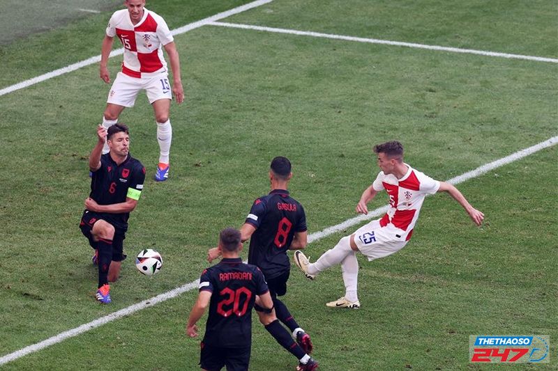 Croatia có bàn thứ 2 tương đối may mắn
