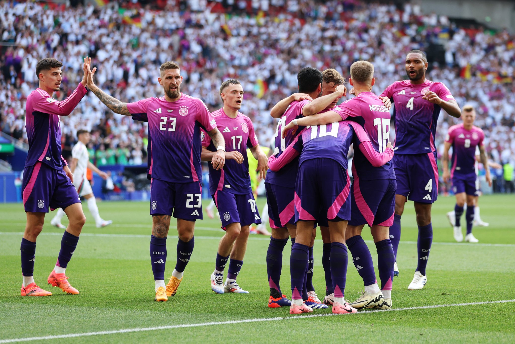Quyết tâm chiến thắng: ĐT Đức hướng tới chiến thắng toàn thắng ở vòng bảng Euro 2024
