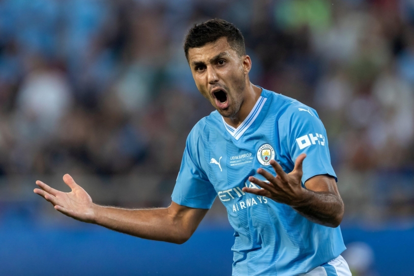 Vắng bóng Rodri, Manchester City bị lộ điểm yếu chí tử