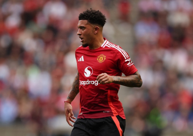 PSG chấm dứt tin đồn chiêu mộ Jadon Sancho