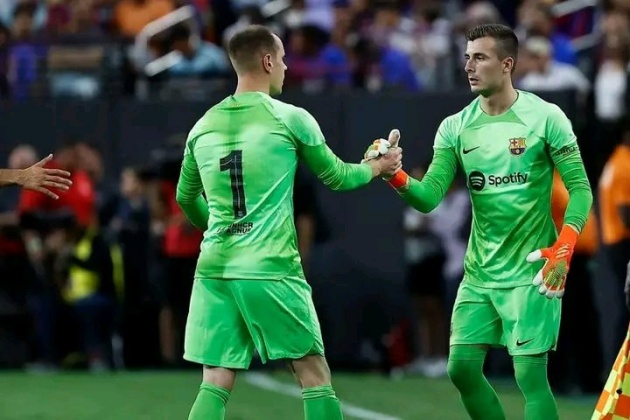 Inaki Pena Người gác đền đáng tin cậy cho Barcelona khi Ter Stegen vắng mặt