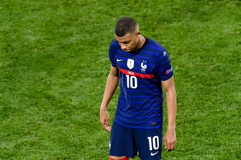 Modric bác bỏ quan điểm của Mbappe: World Cup khó khăn hơn Euro