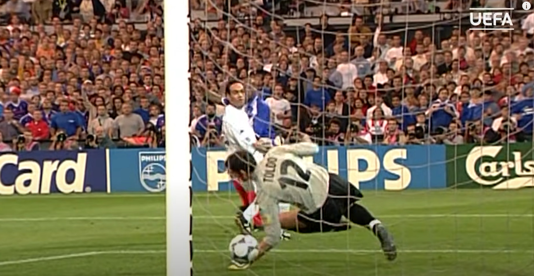 Triều đại vàng của Pháp: Hành trình vô địch EURO 2000