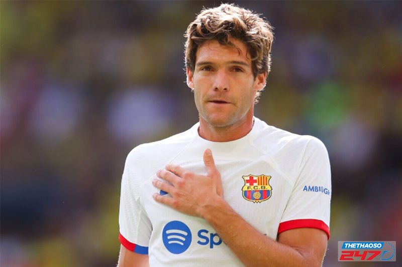 Manchester United để mắt đến Marcos Alonso sau khi liên hệ với Mario Hermoso