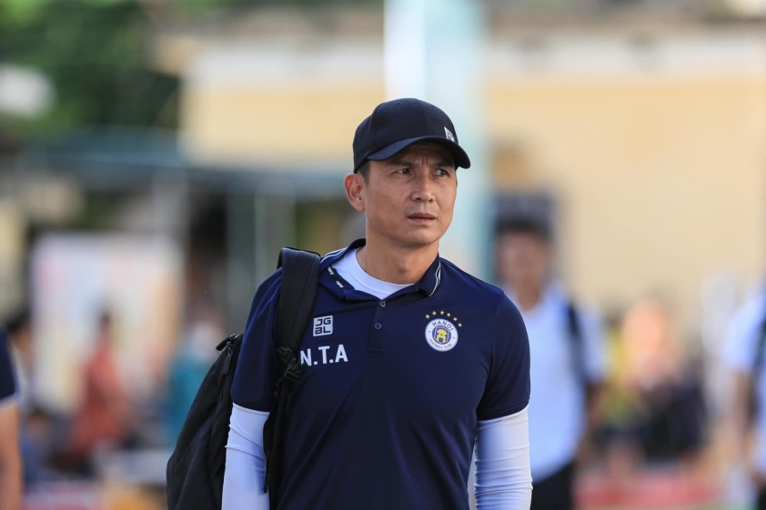 Hà Nội FC chia tay HLV thủ môn Nguyễn Thế Anh sau 3 mùa giải gắn bó