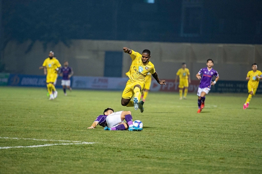 CLB Thanh Hóa Gạch Tên Tiền Đạo Rimario Khỏi Danh Sách Đăng Ký V-League