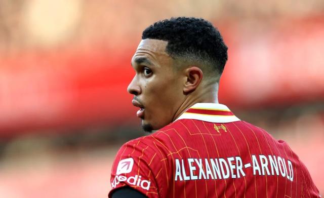 Barcelona theo đuổi quyết liệt chữ ký của Trent Alexander-Arnold