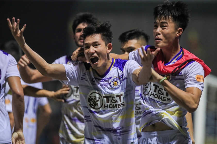 Trận Cầu Kịch Tính Thanh Hóa Để Lỡ Chiến Thắng Trước Hà Nội FC Với Tỷ Số 1-1