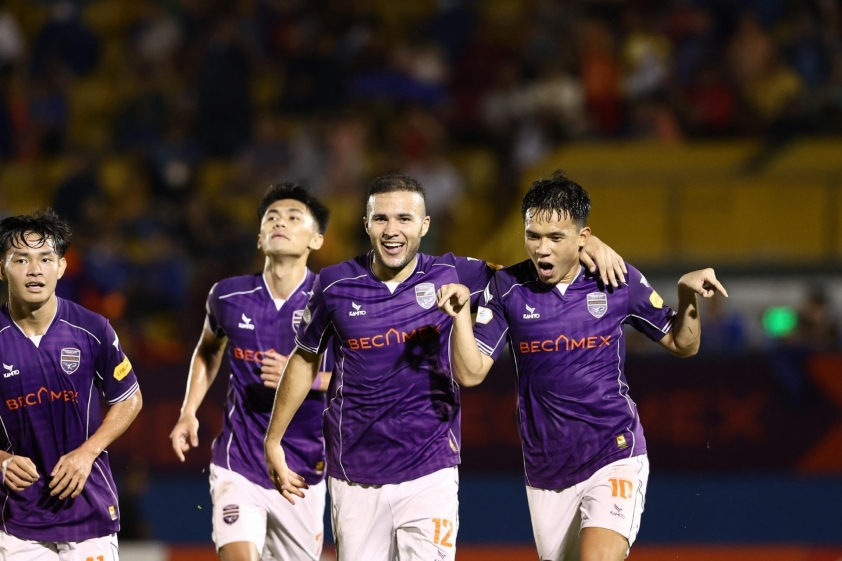 Cuộc Đua Vô Địch V-League Nảy Lửa Với Những Trận Đấu Đinh Cao