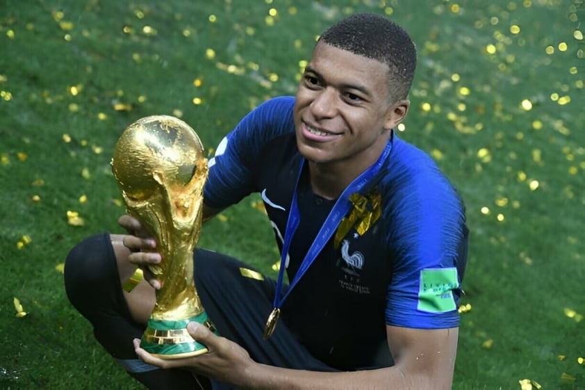 Modric bác bỏ quan điểm của Mbappe: World Cup khó khăn hơn Euro